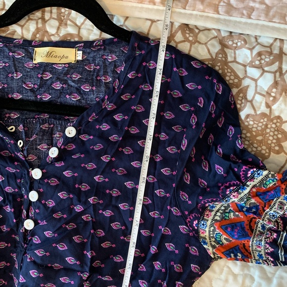 Miaopa print maxi dress with side slits size medium. GUC - Picture 13 of 15